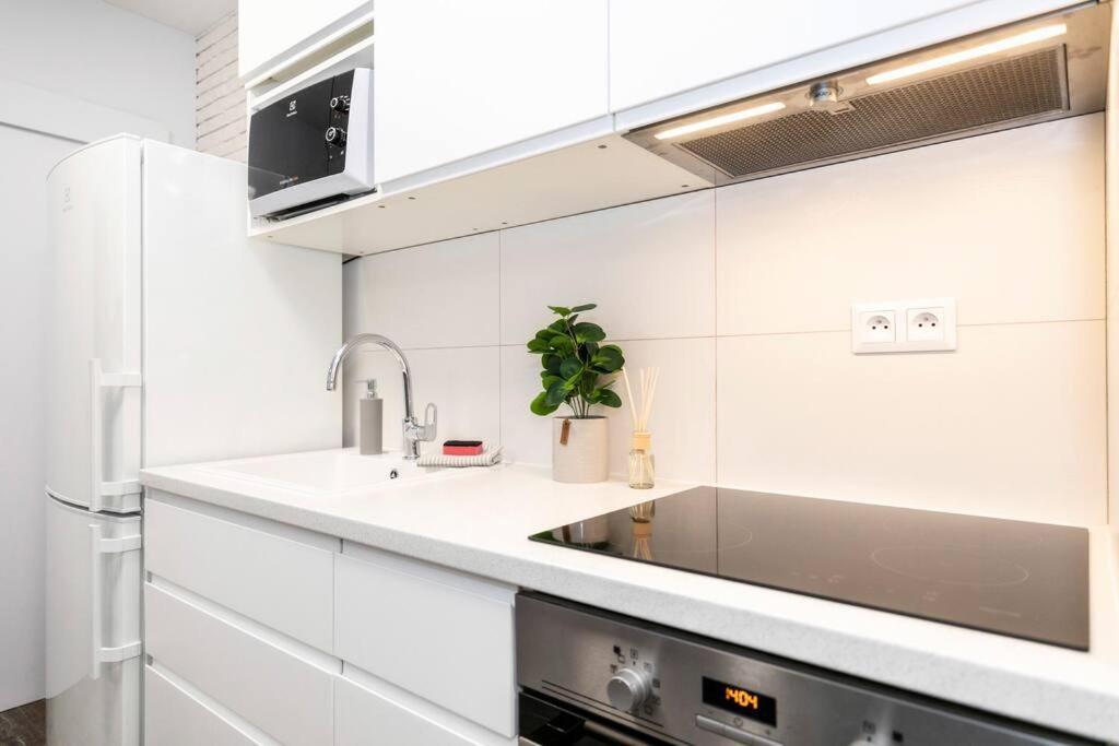 Alure Residences 1 & 24H Self Check-In, Free Parking In Front Of The Apartment Building, New Building, Terrace, Cafe With Breakfast In The Apartment Building, Next To The Aqua Park بانْشكا بيشتريتْسا المظهر الخارجي الصورة
