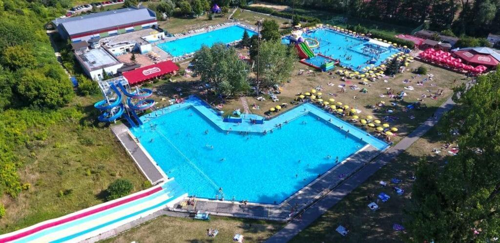 Alure Residences 1 & 24H Self Check-In, Free Parking In Front Of The Apartment Building, New Building, Terrace, Cafe With Breakfast In The Apartment Building, Next To The Aqua Park بانْشكا بيشتريتْسا المظهر الخارجي الصورة